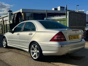 Mercedes-Benz C Class 1.8 C180 Kompressor Sport Edition 4dr