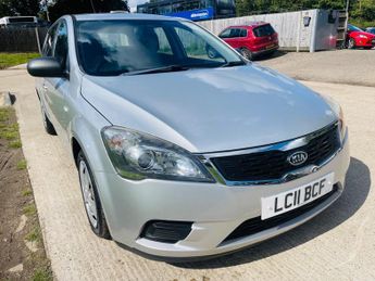 Kia Ceed 1.6 CRDi 1 Euro 5 5dr