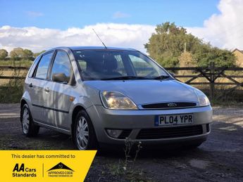 Ford Fiesta 1.6 Ghia 5dr