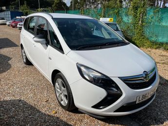 Vauxhall Zafira 1.4T 16V Exclusiv Auto Euro 5 5dr