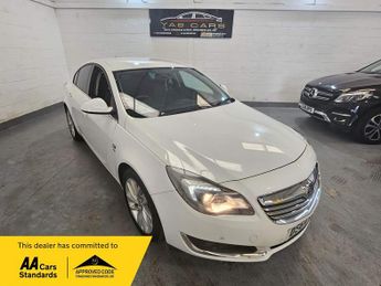 Vauxhall Insignia 1.8 16V SRi Nav Euro 5 5dr