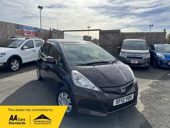 Honda Jazz 1.4 i-VTEC ES CVT Euro 5 5dr