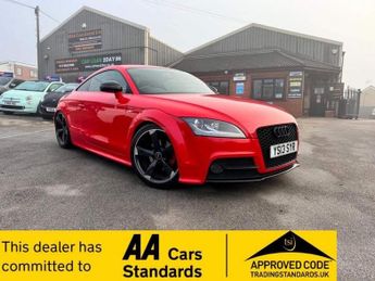 Audi TT 2.0 TDI Black Edition quattro Euro 5 3dr