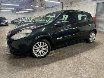 Renault Clio 1.2 Dynamique TomTom Euro 5 5dr