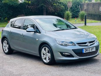 Vauxhall Astra 1.6 16v SRi Euro 5 5dr