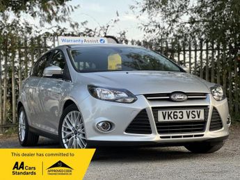 Ford Focus 1.0T EcoBoost Zetec Navigator Euro 5 (s/s) 5dr