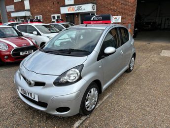 Toyota AYGO 1.0 VVT-i Ice Euro 5 5dr