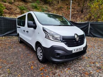 Renault Trafic 1.6 dCi 29 Business LWB Euro 6 5dr (9 Seat)