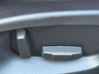 Jaguar F-PACE 3.0 D300 V6 S Auto AWD Euro 6 (s/s) 5dr