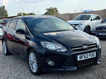 Ford Focus 1.0T EcoBoost Zetec Euro 5 (s/s) 5dr