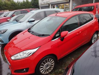 Ford Fiesta 1.0T EcoBoost Titanium Euro 5 (s/s) 5dr