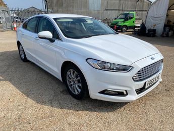 Ford Mondeo 2.0 TDCi ECO Zetec Edition Euro 6 (s/s) 5dr