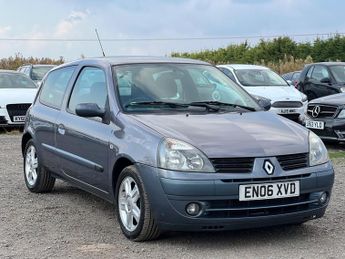 Renault Clio 1.2 Campus Sport 3dr