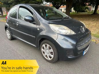 Peugeot 107 1.0 12V Urban Euro 5 5dr