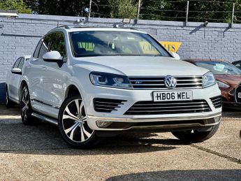 Volkswagen Touareg 3.0 TDI V6 BlueMotion Tech R-Line Tiptronic 4WD Euro 6 (s/s) 5dr