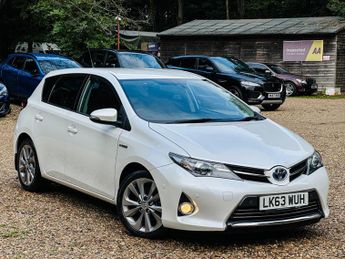 Toyota Auris 1.8 VVT-h Excel CVT Euro 5 (s/s) 5dr