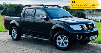 Nissan Navara 2.5 dCi Tekna Auto 4WD Euro 4 4dr