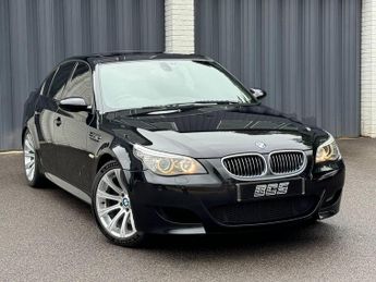 BMW M5 5.0 V10 Saloon 4dr Petrol SMG Euro 4 (507 ps)