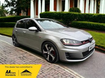 Volkswagen Golf GTi 2.0 TSI BlueMotion Tech GTI DSG Euro 6 (s/s) 5dr