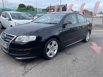 Volkswagen Passat 2.0 TDI R-Line Euro 5 4dr