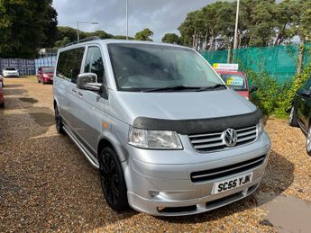 Volkswagen Transporter 2.5 TDI T30 SE L3 H1 4dr