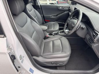 Hyundai IONIQ 1.6 h-GDi 8.9kWh Premium SE DCT Euro 6 (s/s) 5dr