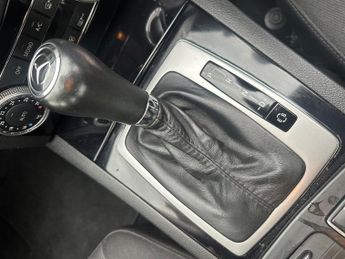 Mercedes-Benz C Class 1.8 C180 BlueEfficiency Executive SE Auto Euro 5 4dr