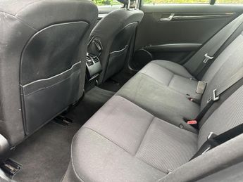 Mercedes-Benz C Class 1.8 C180 BlueEfficiency Executive SE Auto Euro 5 4dr