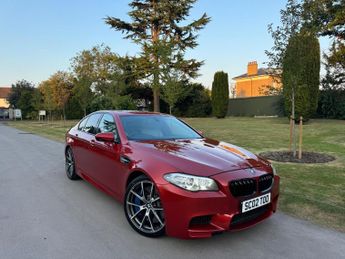 BMW M5 4.4 V8 DCT Euro 6 (s/s) 4dr