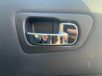 Nissan Qashqai 2.0 dCi n-tec+ Auto 4WD Euro 5 5dr