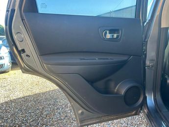 Nissan Qashqai 2.0 dCi n-tec+ Auto 4WD Euro 5 5dr