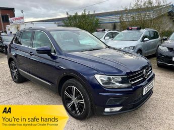 Volkswagen Tiguan 2.0 TDI BlueMotion Tech SE Navigation DSG 4Motion Euro 6 (s/s) 5