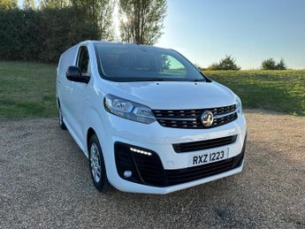 Vauxhall Vivaro 2.0 Turbo D 3100 Sportive L2 H1 Euro 6 (s/s) 5dr