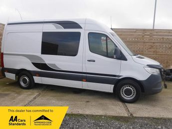 Mercedes Sprinter 2 Berth