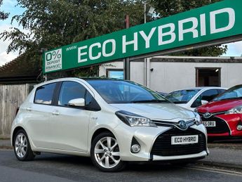 Toyota Yaris 1.5 VVT-h Excel E-CVT Euro 6 5dr (15in Alloy)