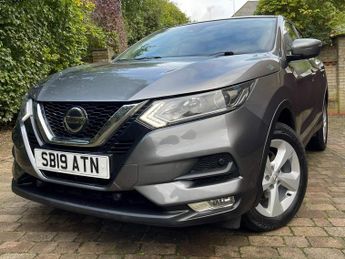 Nissan Qashqai 1.3 DIG-T Acenta Premium Euro 6 (s/s) 5dr