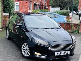 Ford Focus 1.0T EcoBoost Titanium Auto Euro 6 (s/s) 5dr