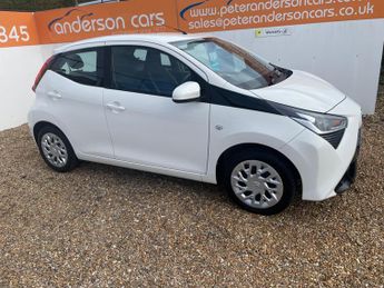 Toyota AYGO 1.0 VVT-i x-play Euro 6 5dr