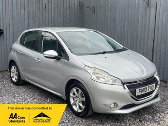 Peugeot 208 1.2 VTi Active Euro 5 5dr