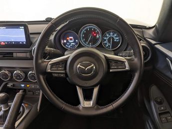 Mazda MX-5 RF 2.0 SKYACTIV-G Sport Tech Euro 6 (s/s) 2dr