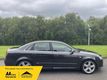 Audi A4 2.0 TFSI S line quattro 4dr