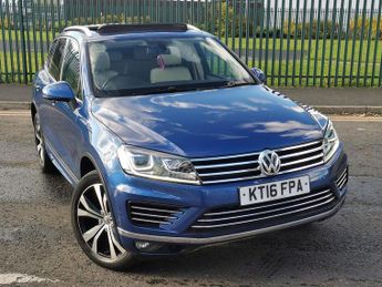 Volkswagen Touareg 3.0 TDI V6 BlueMotion Tech R-Line Tiptronic 4WD Euro 6 (s/s) 5dr