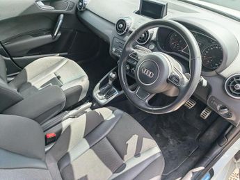 Audi A1 1.4 TFSI S line Sportback 5dr Petrol S Tronic Euro 5 (s/s) (122 