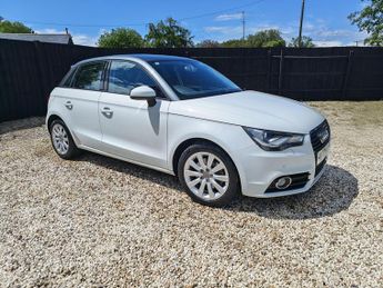 Audi A1 1.4 TFSI S line Sportback 5dr Petrol S Tronic Euro 5 (s/s) (122 