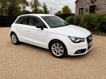 Audi A1 1.4 TFSI S line Sportback 5dr Petrol S Tronic Euro 5 (s/s) (122 