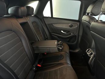 Mercedes-Benz GLC 2.0 GLC300 MHEV AMG Line G-Tronic+ 4MATIC Euro 6 (s/s) 5dr