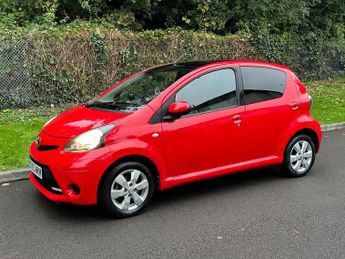 Toyota AYGO 1.0 VVT-i Euro 5 5dr