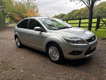 Ford Focus 1.6 Titanium 5dr