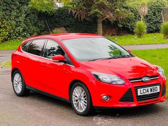 Ford Focus 1.0T EcoBoost Zetec Navigator Euro 5 (s/s) 5dr