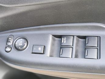Honda Jazz 1.3h IMA HS CVT Euro 5 5dr